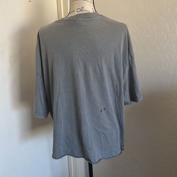 H&M Divided Metallica Graphic Gray Distressed Shirt - Picture 3 of 11